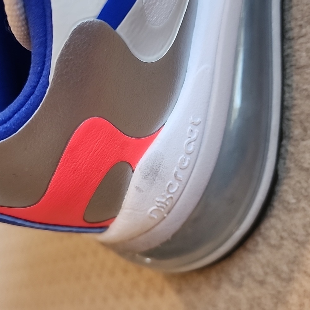 Nike Airmax 270 React - image 7